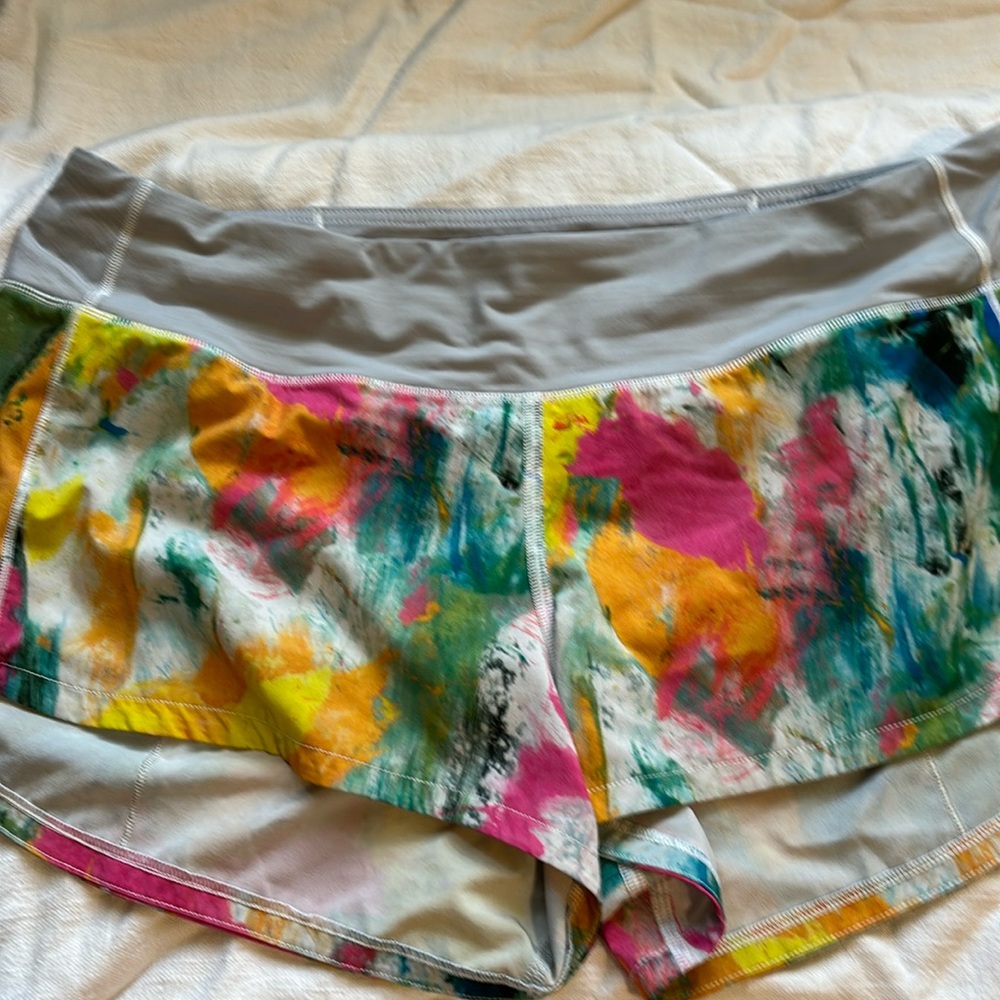 LULULEMON SPEED UP LR SHORT 2.5” LINED